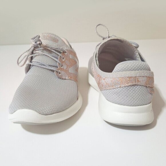 EUC New Balance silver light grey & rose gold floral jacquard accented sneakers - Picture 5 of 10